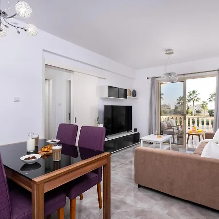Paradise Palms, 2Bed Apt W Pool Mandria  Exterior photo