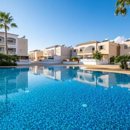 Paradise Palms, 2Bed Apt W Pool Mandria  Exterior photo